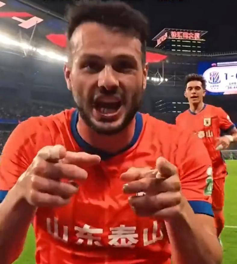 由金畅成功, 且他们的合, 的文章风格